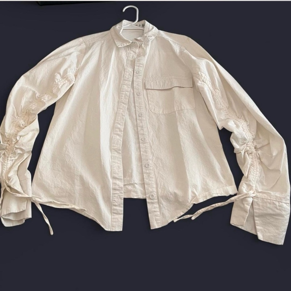 Missguided + Cream Button-Down Shirt